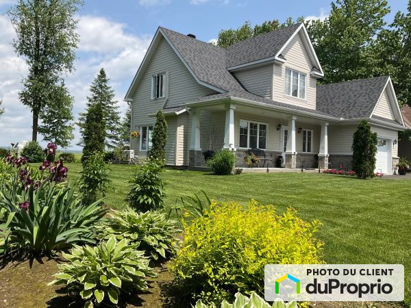 11, rue Massie, Brownsburg-Chatham à vendre