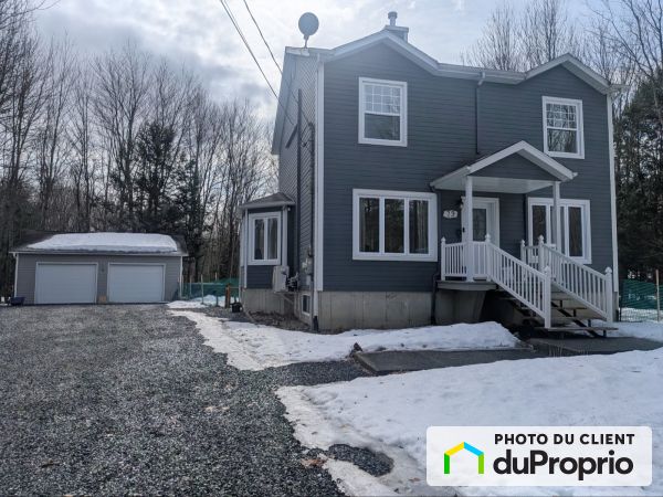 79, place de la Sarre, Granby à vendre