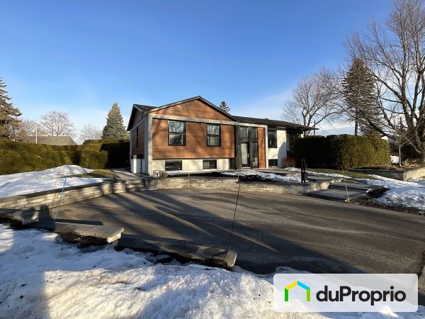 553, Quesnel, Boucherville à vendre