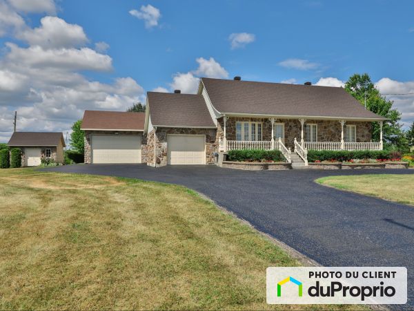 12215 rang Saint-Étienne, Mirabel (St-Benoit) for sale