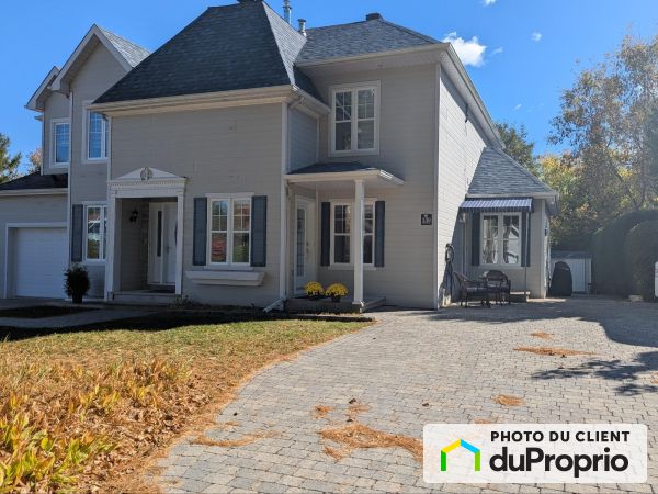 338 rue des Ducs, St-Sauveur for sale