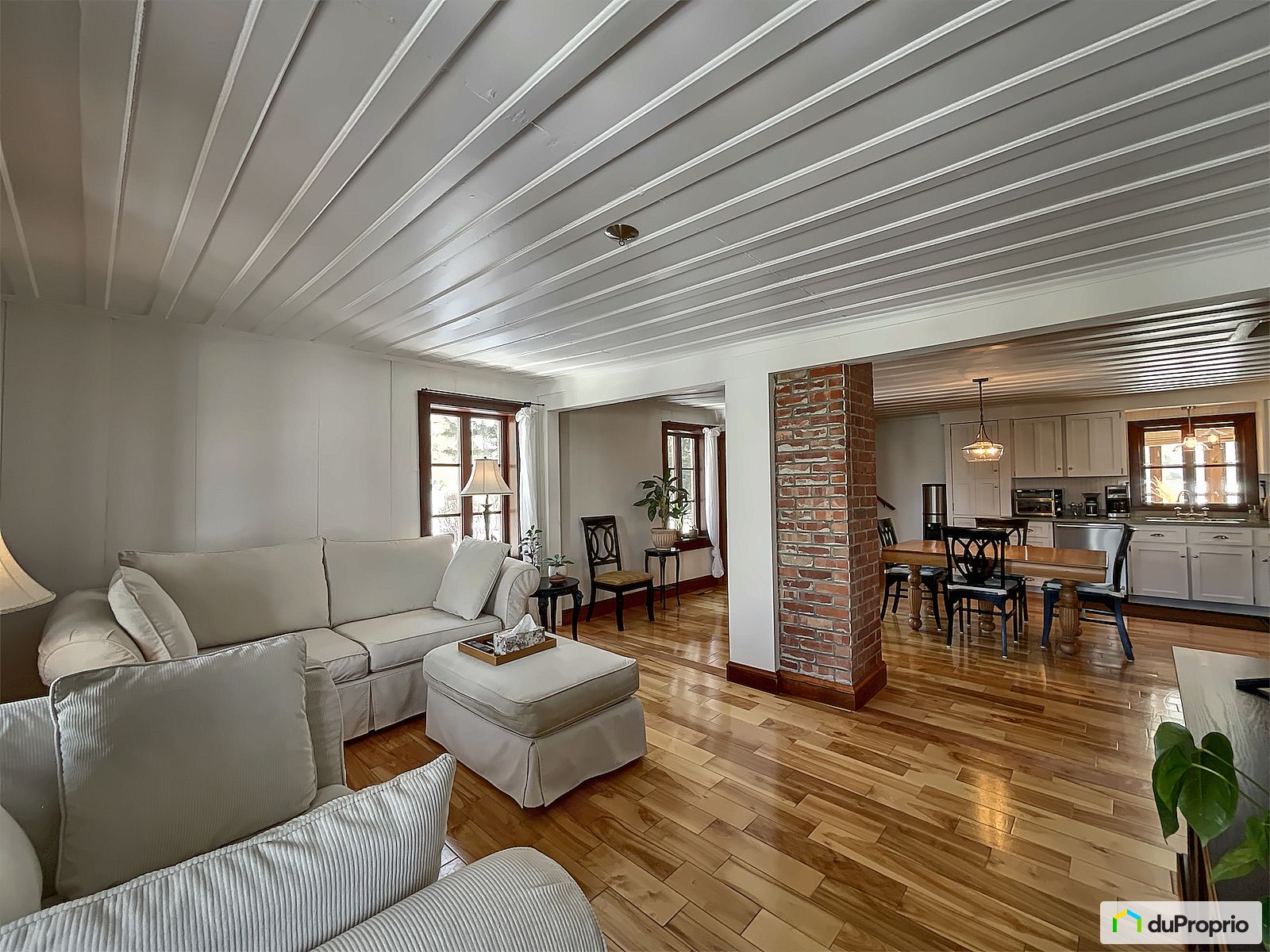 345 Rue Pelletier — photo 3