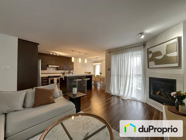 6-6110 rue Bernard-Racicot, Longueuil (St-Hubert) for sale