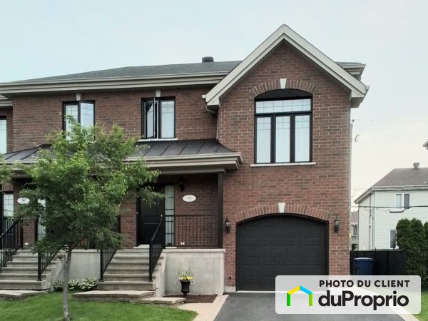 35 rue Cardinal, Ste-Catherine for sale