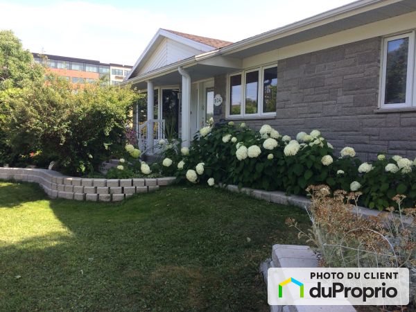 934, avenue Duchesneau, Ste-Foy à vendre