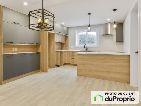 Salle à manger / Cuisine - 2-1539, Av. de Gentilly, Chambly à vendre