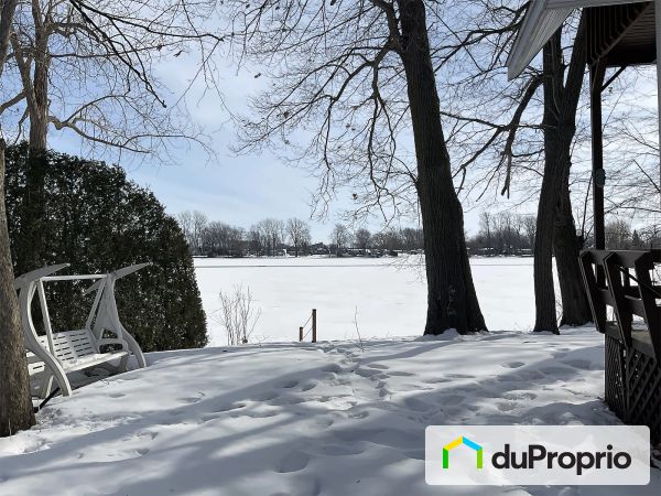 Cour arrière - 278, rue des Bernaches, St-Jean-sur-Richelieu (St-Jean-sur-Richelieu) à vendre