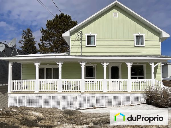 8 rue de l'Église, St-Marc-Du-Lac-Long for sale