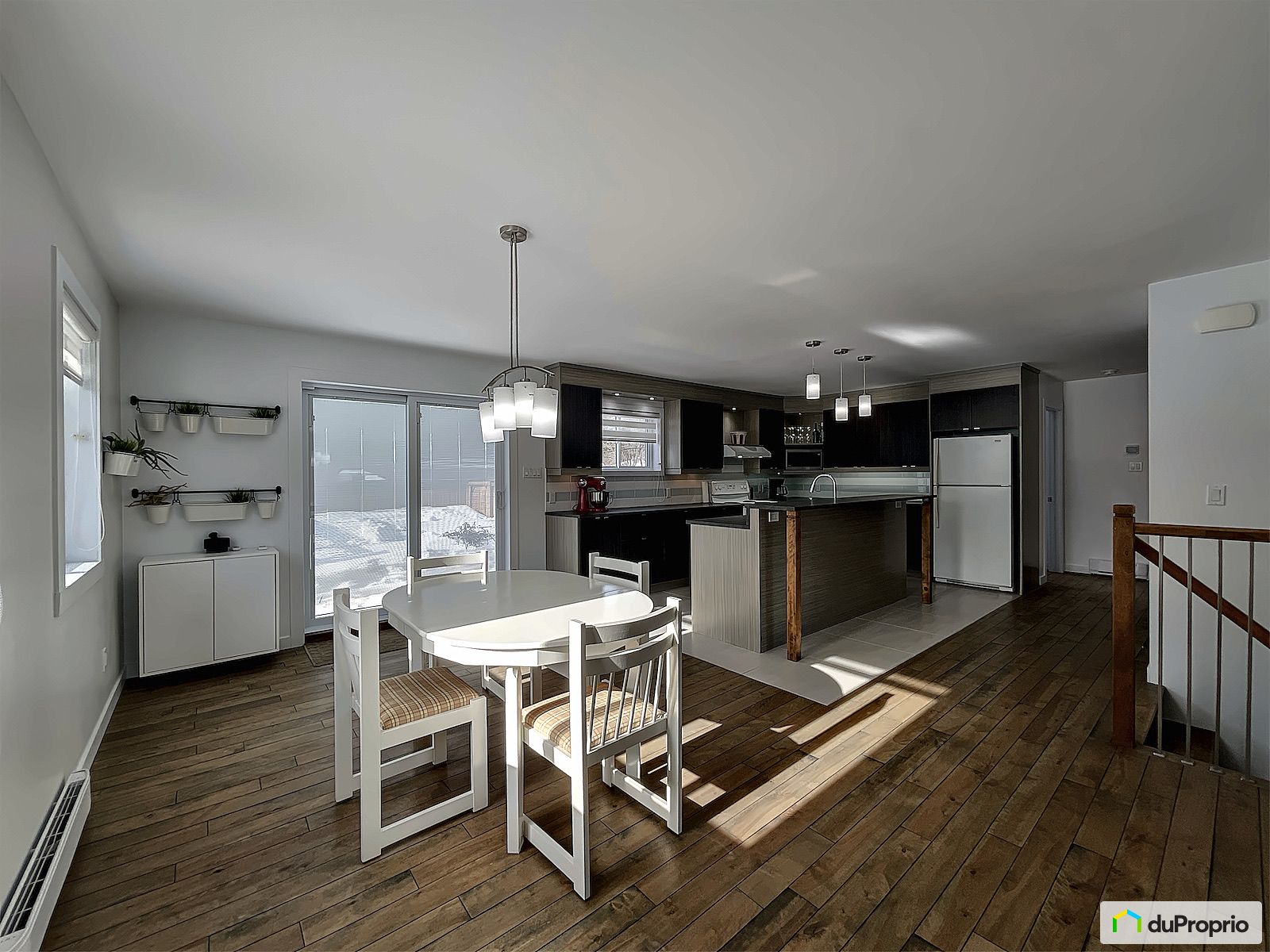 326 Rue Serge — photo 3