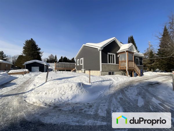 326 rue Serge, Ste-Sophie for sale