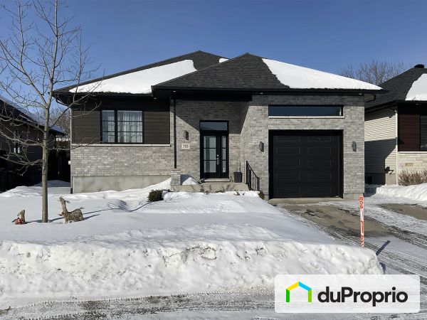 209 rue Loubias, St-Jean-sur-Richelieu (Iberville) for sale