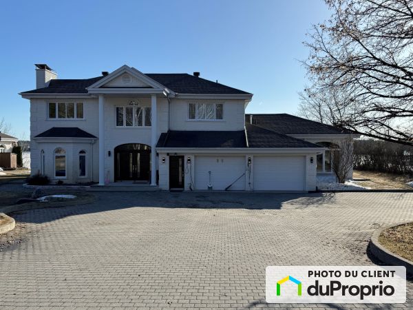 88 chemin de la Mine-École, Val-d'Or for sale