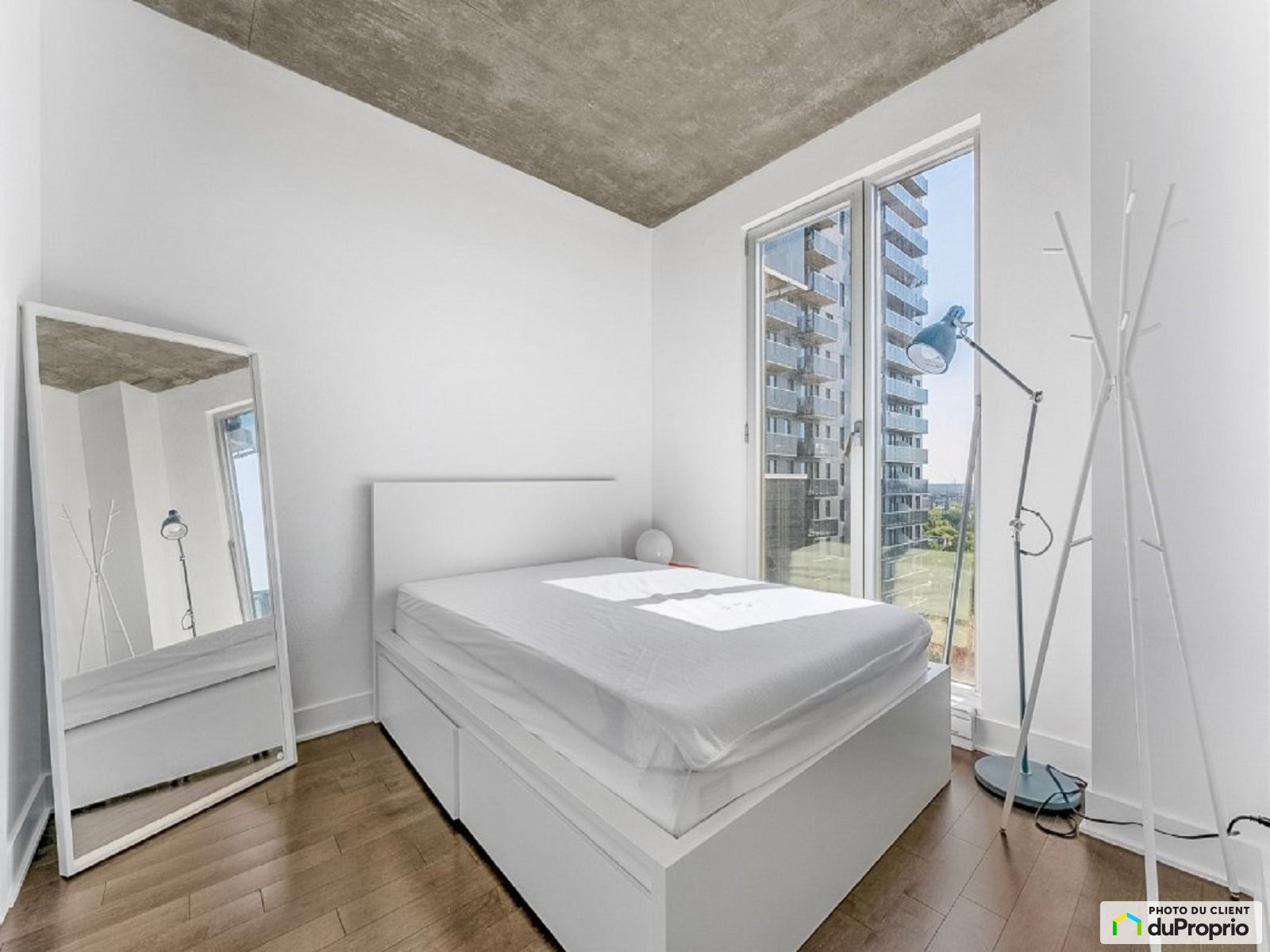 713 1800 Boulevard Rene Levesq — photo 3