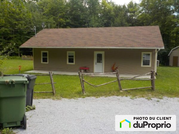 355, rue des Trembles, St-Georges-De-Windsor à vendre
