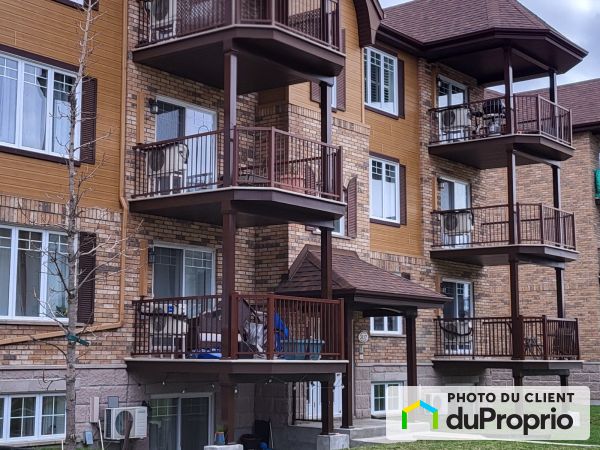 301-3117 boul de la Gare, Vaudreuil-Dorion for sale