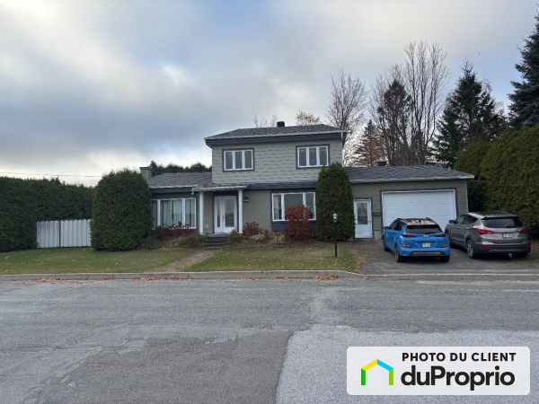 537 rue Saint-Laurent, Thetford Mines for sale