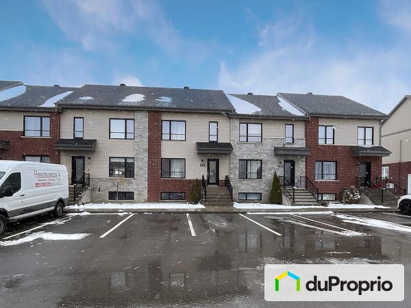 1535 place des Graminées, St-Rémi for sale