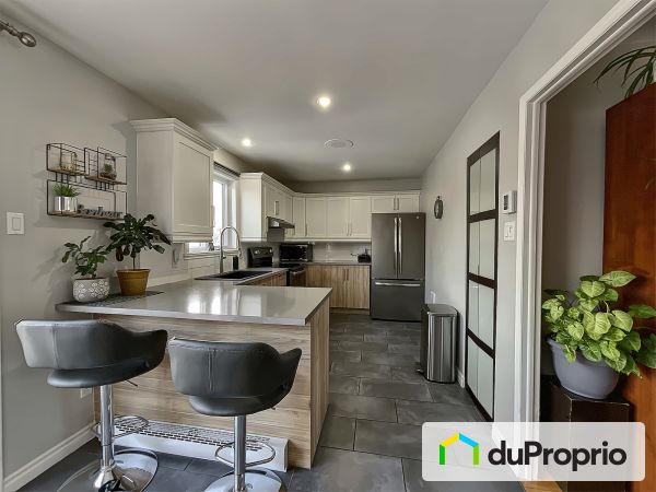 20, boulevard des Entreprises, Boisbriand à vendre