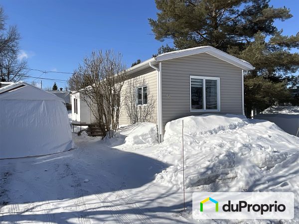 16, rue Louis-Brûlot, Lévis à vendre