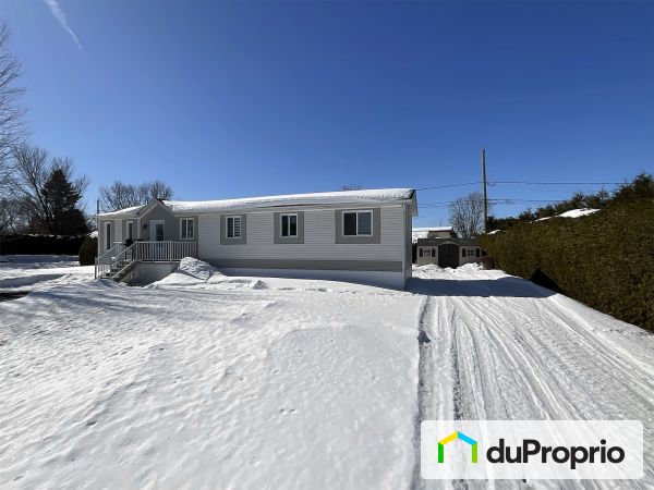 15, rue Cormier, Victoriaville à vendre
