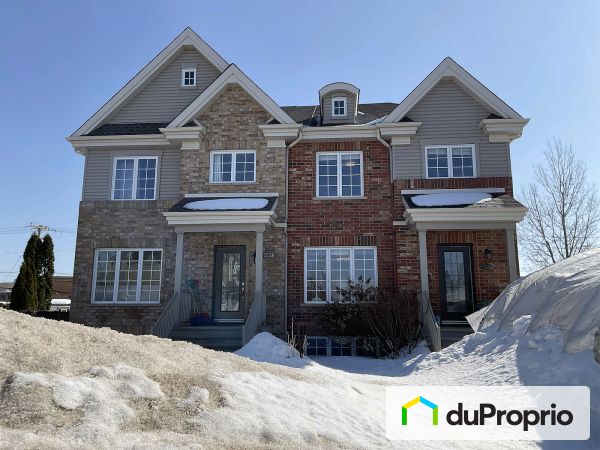 2226 rue de la Salamandre, Ste-Marthe-Sur-Le-Lac for sale