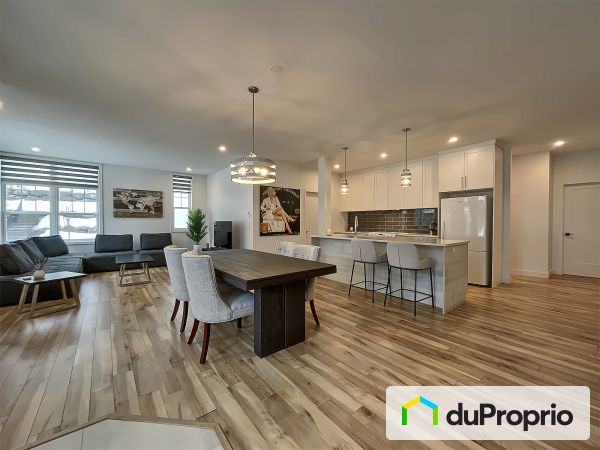 Aire ouverte - 1326, rue du Bruant-des-Marais, Magog à vendre