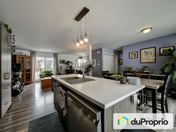 Aire ouverte - 1422, rue Florence, Ste-Julienne à vendre