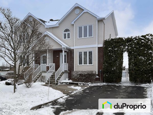 115, rue du Titanic, Ste-Catherine à vendre