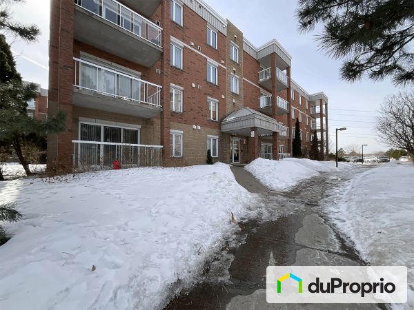 204-9520, boulevard Rivard, Brossard à vendre