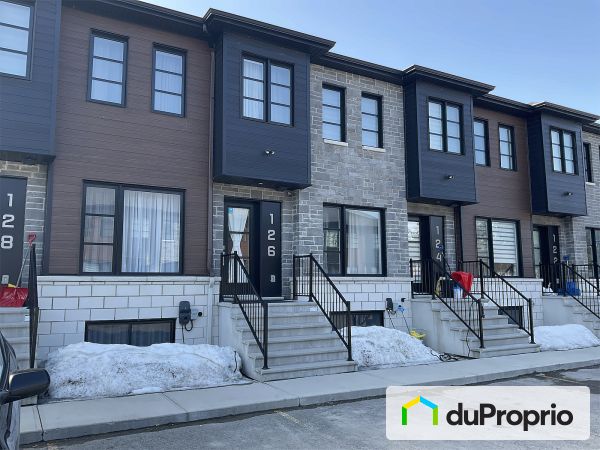 126, rue Sainte-Anne, St-Jacques à vendre