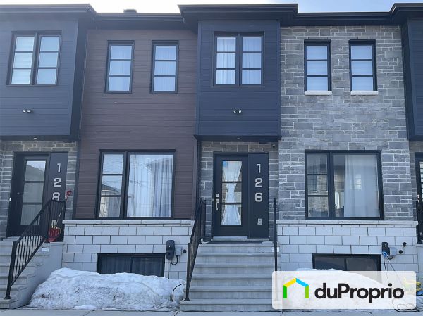 126, rue Sainte-Anne, St-Jacques à vendre