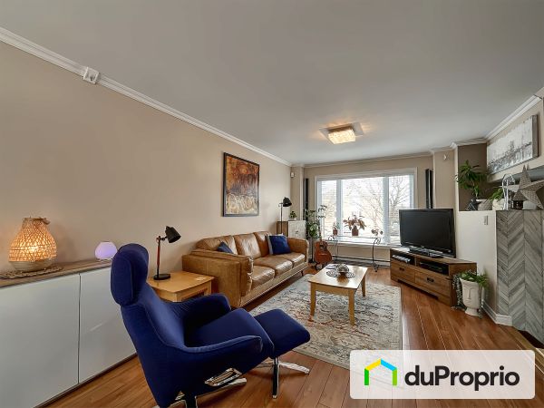 350, boulevard Roberval Est, Longueuil (Vieux-Longueuil) à vendre