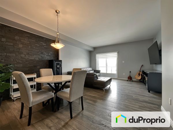 211-524 côte de l'Église, Boischatel for sale