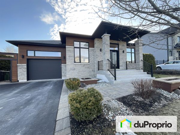 129, rue du Chèvrefeuille, Granby à vendre