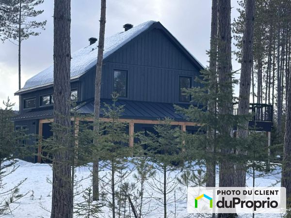 20 rue des Sittelles, Rivière-Rouge for sale