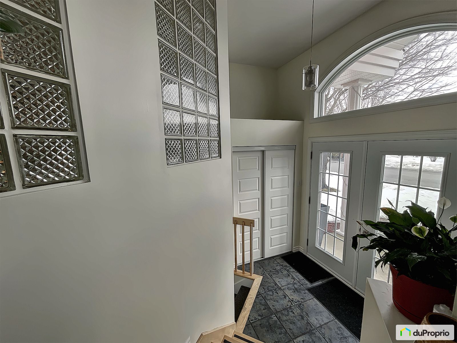 245 Avenue Dufault — photo 3
