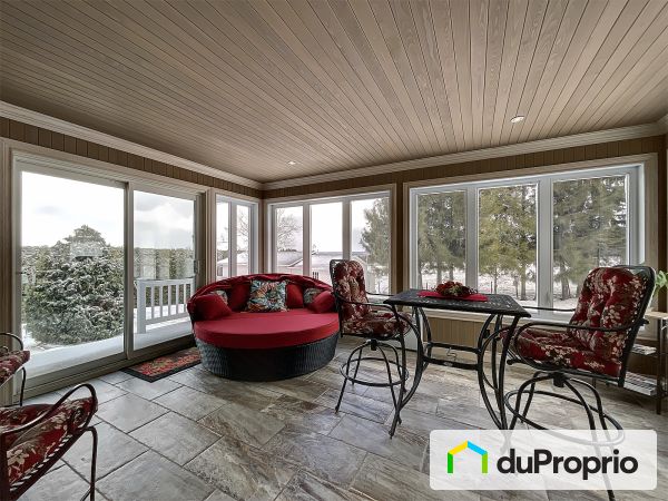 542, rue Bernier, St-Sebastien-De-Frontenac à vendre