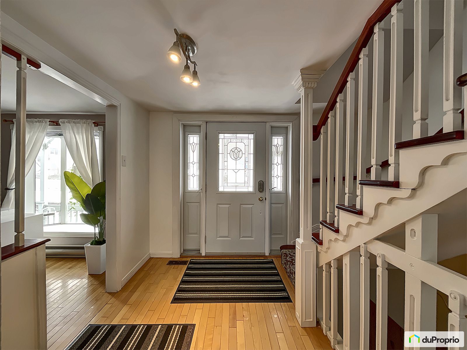 3017 Rue Foster — photo 3