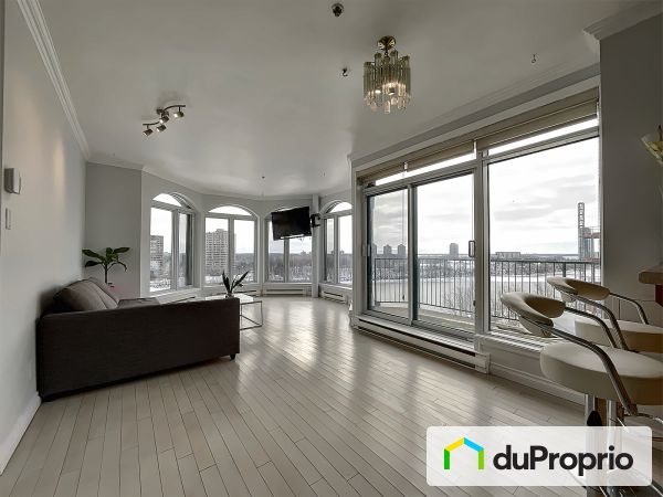 1002-20 allée des Brises du Fleuve, Verdun for sale