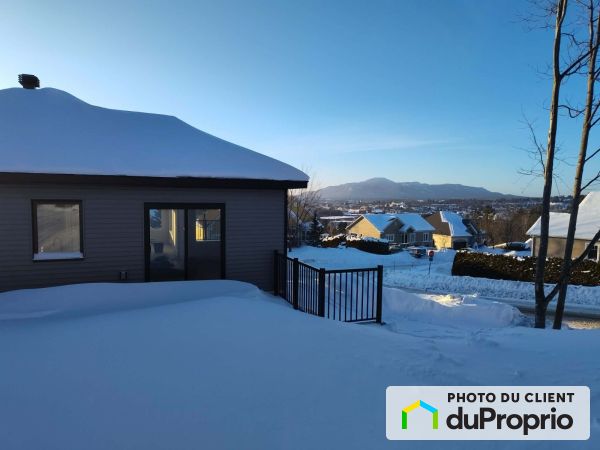 637 rue des Ancêtres, Magog for sale