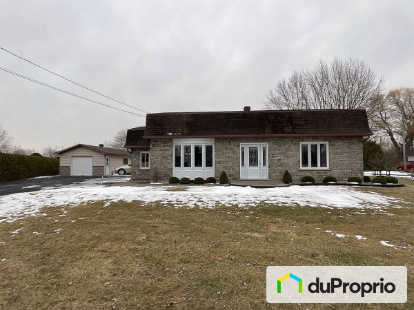 388, chemin des Patriotes est, St-Jean-sur-Richelieu (St-Athanase) à vendre