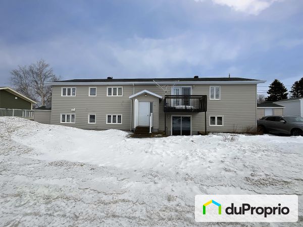 326, avenue du Plateau, Rimouski (Pointe-Au-Père) à vendre