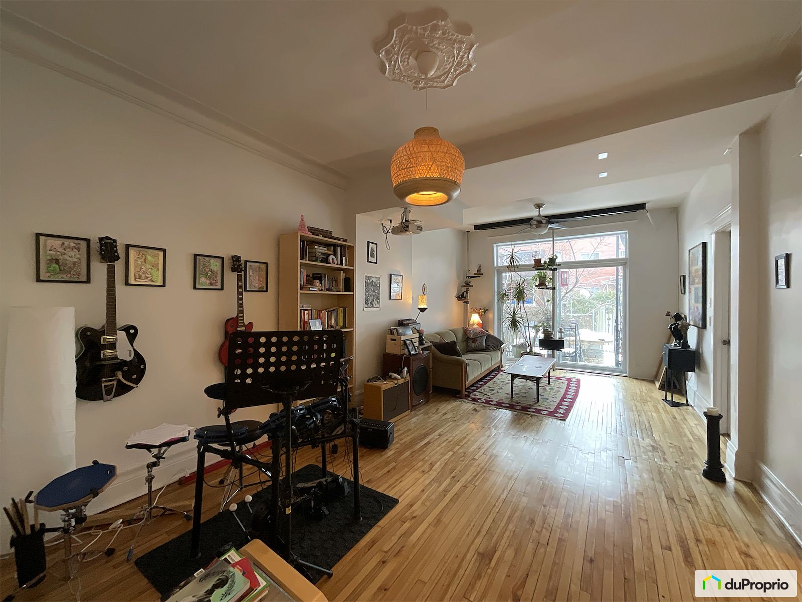 1036 Avenue Oxford — photo 1
