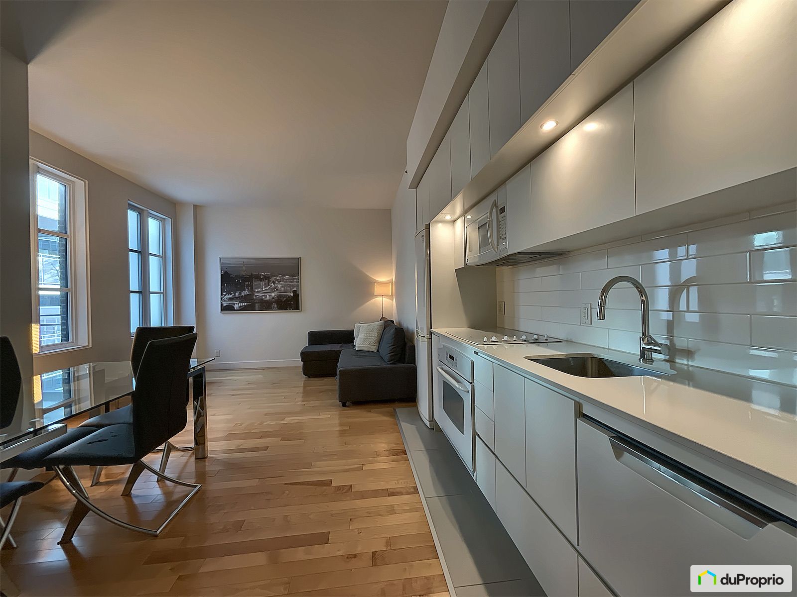 406 388 Grande Allee Est — photo 3
