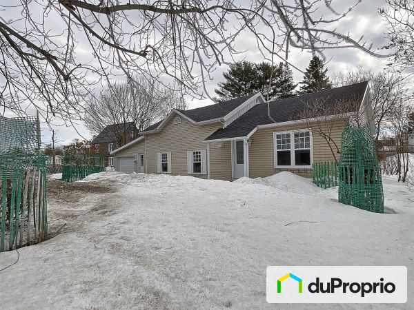 2208, avenue Notre-Dame, Ste-Foy à vendre