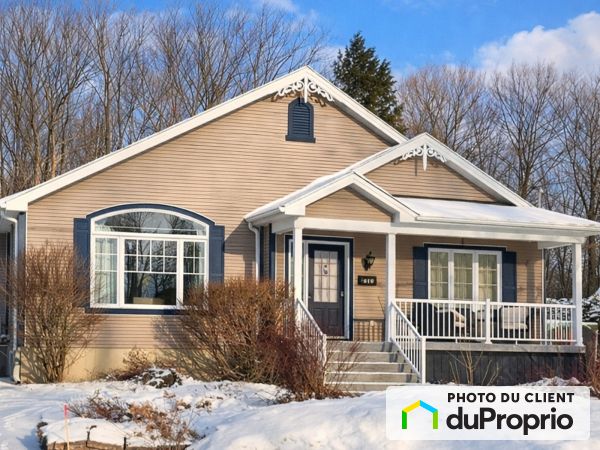 619 rue Louis-Joseph Fournier, Waterloo for sale