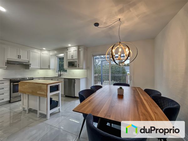 Salle à manger - 885, rue du Bois-Brillant, McMasterville à vendre