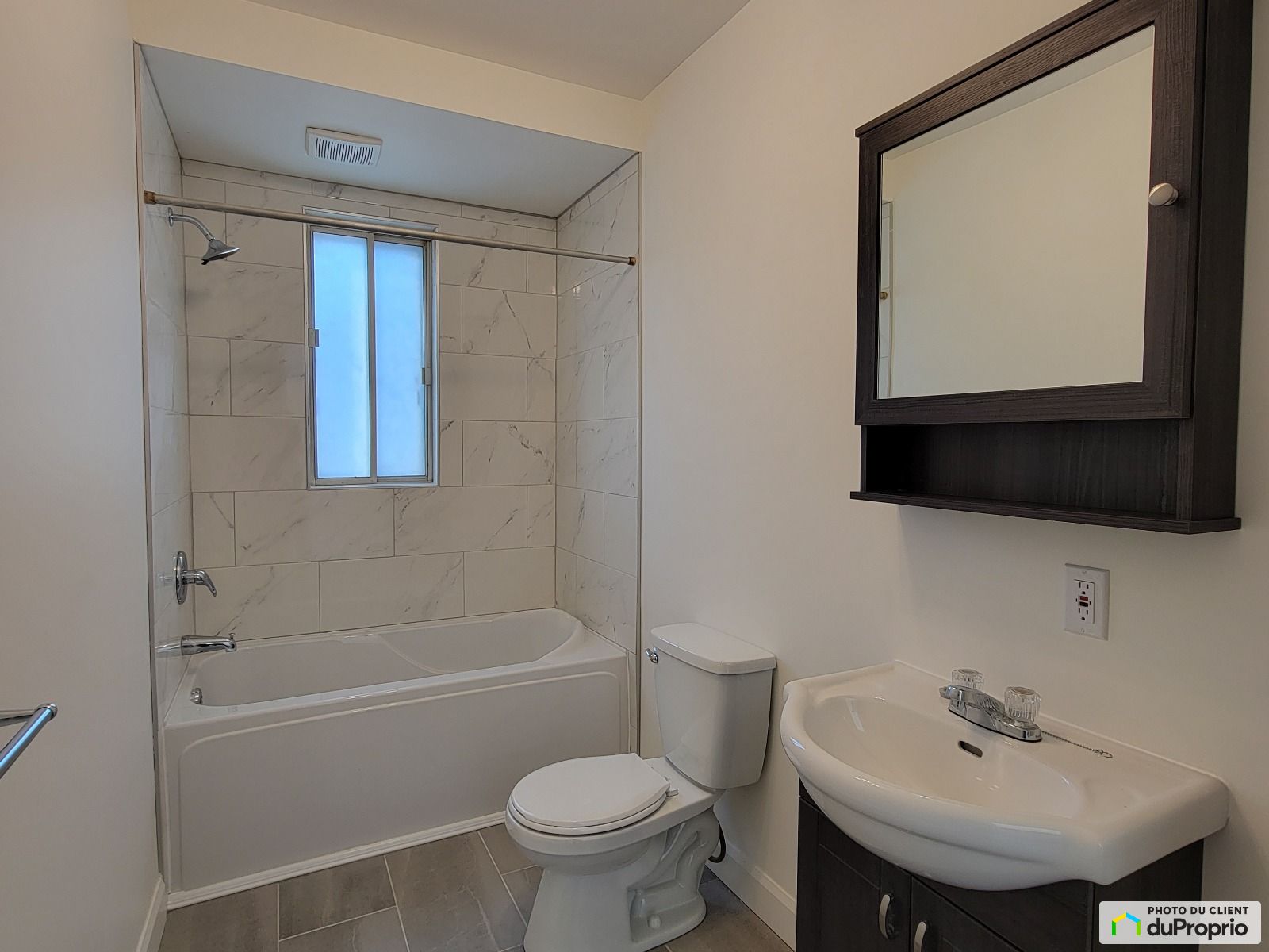 145 149 151 Rue Castonguay — photo 3