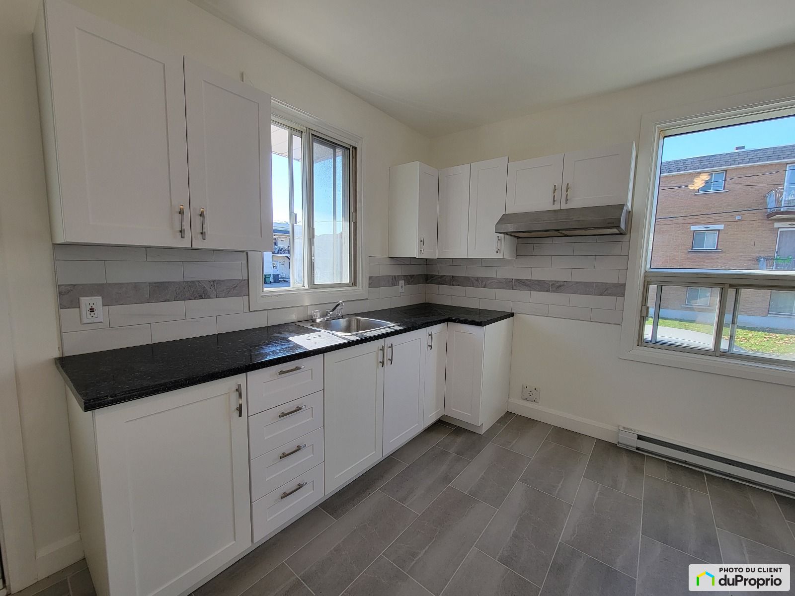145 149 151 Rue Castonguay — photo 2
