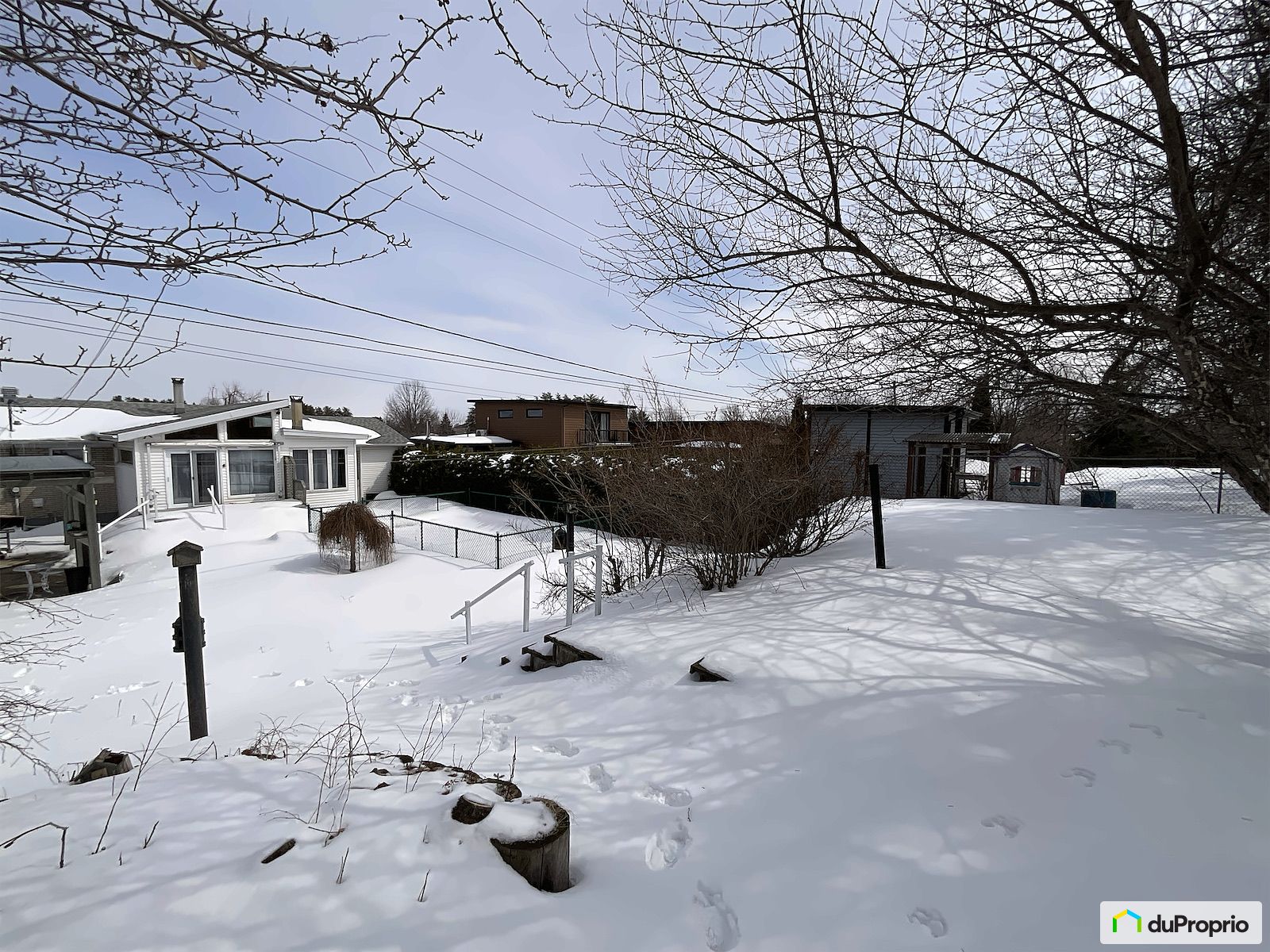 905 Rue Du Cardinal Roy — photo 2